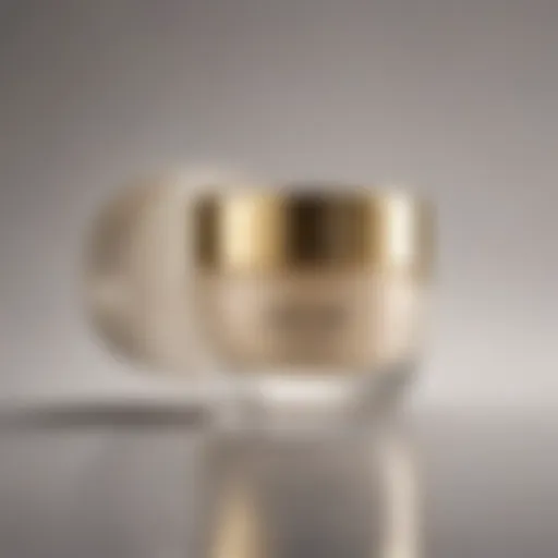 A close-up of the Oscar cream jar showcasing its luxurious packaging.